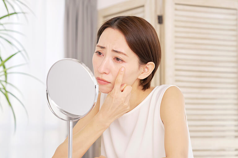 経結膜脱脂とは