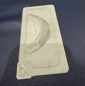 顎のプロテーゼの一例(京都駅前美容外科の画像)